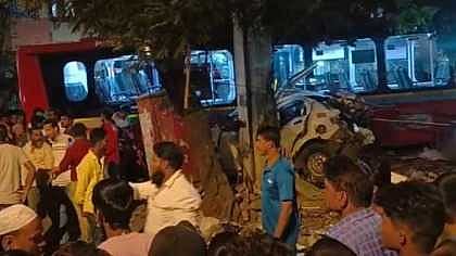 മുംബൈയിൽ സർക്കാർ ബസ് ഇടിച്ചുണ്ടായ അപകടത്തിൽ 3 പേർ കൊല്ലപ്പട്ടു, 17 പേർക്ക് പരുക്ക്