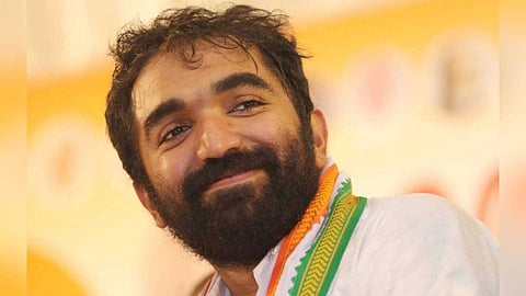 പാലക്കാട് തെരഞ്ഞെടുപ്പിലെ അതൃപ്തി പരസ്യമാക്കി ചാണ്ടി ഉമ്മൻ; പിന്തുണയുമായി രമേശ് ചെന്നിത്തല