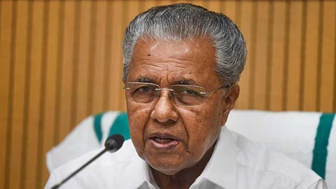 കോൺഗ്രസും ബിജെപിയും പൊതുമേഖലയെ തകർക്കാൻ ശ്രമിക്കുന്നു; കേന്ദ്ര സർക്കാർ സംസ്ഥാനത്തെ ബോധപൂർവ്വം ശിക്ഷിക്കുന്നു: മുഖ്യമന്ത്രി