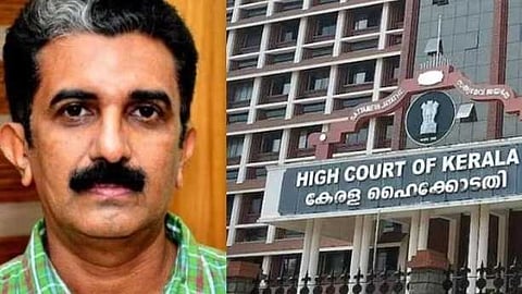 എഡിഎം നവീൻ ബാബുവിൻ്റെ മരണം: അടിവസ്ത്രത്തിലെ രക്തക്കറയിൽ അന്വേഷണമുണ്ടായില്ല, കൊന്നതെന്ന് സംശയമെന്ന് കുടുംബം ഹൈക്കോടതിയിൽ