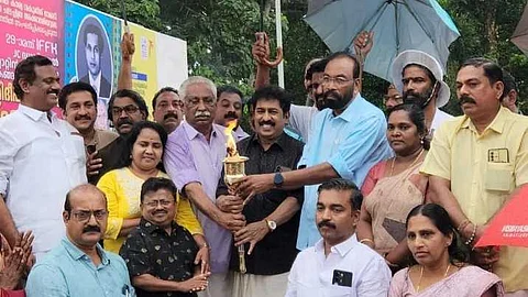 ഐഎഫ്എഫ്കെ; ചലച്ചിത്ര രംഗത്തെ മഹാപ്രതിഭകളുടെ ഓര്മ്മയില് നടത്തിയ 'സ്മൃതിദീപ പ്രയാണം' സമാപിച്ചു