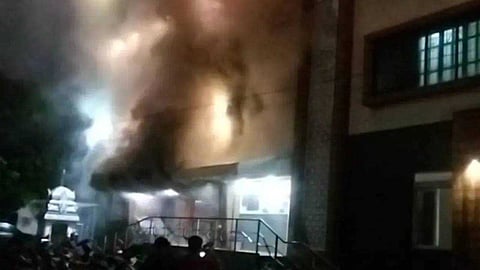 തമിഴ്നാട് ദിണ്ടിഗലിലെ സ്വകാര്യ ആശുപത്രിയില് തീപിടുത്തം; 7 മരണം