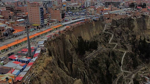 രണ്ടടി മുന്നിലേക്ക് നടന്നാൽ മരണം, പ്രകൃതി തങ്ങളെ സംരക്ഷിക്കുമെന്ന വിശ്വാസം; ബൊളീവിയയിലെ സൂയിസെെഡ് ഹോമുകളിലെ ജീവിതങ്ങൾ