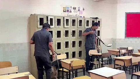 ഡൽഹിയിലെ സ്കൂളുകൾക്ക് നേരെ വീണ്ടും ബോംബ് ഭീഷണി; മാരക ശേഷിയുള്ള സ്ഫോടക വസ്തുക്കള് സ്കൂള് വളപ്പിലുണ്ടെന്ന് സന്ദേശം