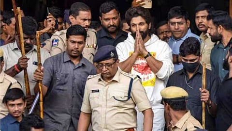 പുഷ്പ 2 തിക്കിലും തിരക്കിലും പെട്ട് പരുക്കേറ്റ കുട്ടിയുടെ നിലഗുരുതരം; തലച്ചോറിന് ക്ഷതമേറ്റതായി റിപ്പോര്ട്ട്