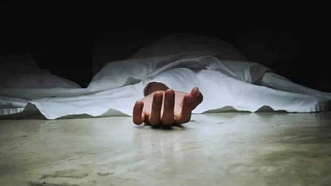 കോഴിക്കോട് നഴ്സിങ് വിദ്യാർഥിനിയുടെ മരണത്തിൽ ദുരൂഹത; ആരോപണവുമായി ബന്ധുക്കൾ