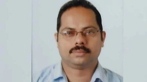 'അടി വാങ്ങേണ്ട സമയം കഴിഞ്ഞു', സാബുവിനെ മുൻ ബാങ്ക് പ്രസിഡൻ്റ് ഭീഷണിപ്പെടുത്തുന്ന ഫോൺ സംഭാഷണം പുറത്ത്