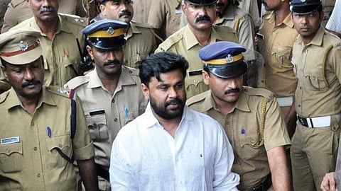 നടിയെ ആക്രമിച്ച കേസ്: തുറന്ന കോടതിയിൽ വാദം കേൾക്കണമെന്ന അതിജീവിതയുടെ ആവശ്യം തള്ളി