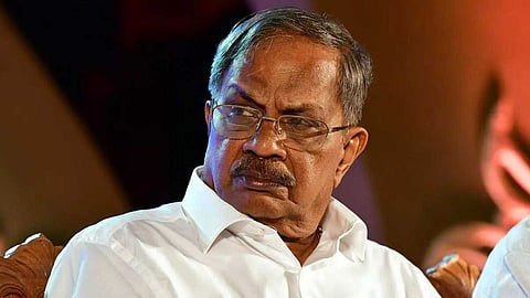 മനുഷ്യ സംഘര്ഷത്തിന്റെയും അതിജീവനത്തിന്റേയും കഥകള്; എംടി എന്ന സംവിധായകന്