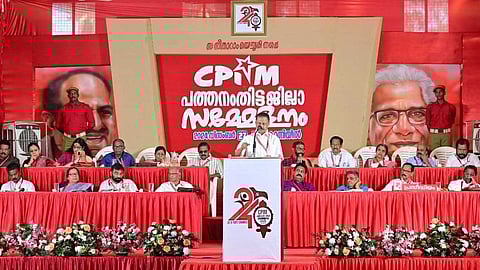 ജാവ്ദേക്കറെ കണ്ടതല്ല പ്രശ്നം, ദല്ലാൾ നന്ദകുമാറുമായി ഇ.പിക്ക് എന്തു ബന്ധം; രൂക്ഷ വിമർശനവുമായി സമ്മേളന പ്രതിനിധികൾ