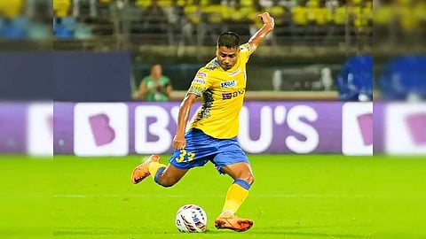 കേരള ബ്ലാസ്റ്റേഴ്സ് സെൻ്റർ ബാക്കായ പ്രബീർ ദാസ് മുംബൈ സിറ്റിയിലേക്ക്