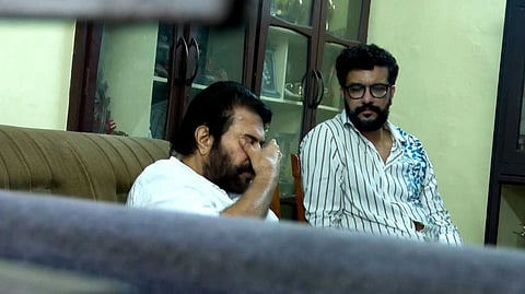 'മറക്കാന് കഴിയാത്തതുകൊണ്ടല്ലേ വന്നത്'; എംടിയില്ലാത്ത 'സിത്താര'യില് എത്തി മമ്മൂട്ടി