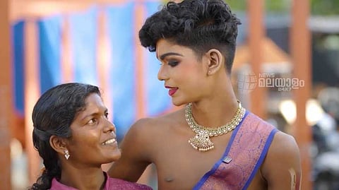 സച്ചു സതീഷും അമ്മ എം.കെ. ബിന്ദുവും