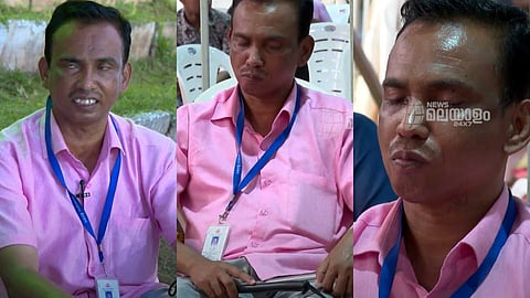 ശബ്ദത്തിലൂടെ കലോത്സവം ആസ്വദിക്കുന്ന സുഗുണന് മാഷ്