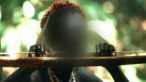 വോട്ടര്പട്ടികയില് ഇടംനേടി ആന്ഡമാനിലെ ജറാവകള്; 19 പേർക്ക് ഐഡി കാര്ഡുകള് വിതരണം ചെയ്തു