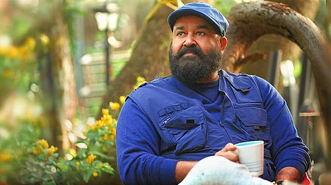 നിരന്തരമായി ജോലി ചെയ്യുന്നത് ഒരു പുതിയ കാര്യമല്ല: വെറുതെയിരുന്നാല് തുരുമ്പെടുത്തു പോകുമെന്ന് മോഹന്ലാല്