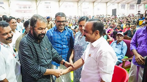 കക്ഷി രാഷ്ട്രീയത്തിന് അതീതമായി നിന്നാല് എന്തും വിജയിപ്പിക്കാമെന്നതിന് ഉദാഹരണം; കലോത്സവം ഗിന്നസ് ബുക്കില് രേഖപ്പെടുത്തും: വി. ശിവൻകുട്ടി