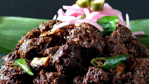 എലിവിഷം ചേര്ത്തെന്ന് പറഞ്ഞത് തമാശയാണെന്ന് കരുതി; വടകരയില് ബീഫ് കഴിച്ച യുവാവ് അത്യാസന്നനിലയില്