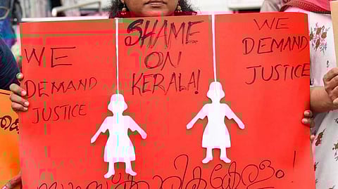 വാളയാര് കേസ്: മൂത്ത പെണ്കുട്ടിയുടെ മരണത്തിന് ഇന്ന് എട്ട് വയസ്