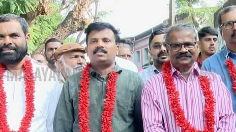 കേസിൽ ഹൈക്കോടതി ശിക്ഷ മരവിപ്പിച്ച സിപിഎം നേതാക്കൾ