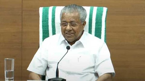 "പുകഴ്ത്തൽ മാധ്യമങ്ങൾക്ക് വിഷമമുണ്ടാക്കും, വ്യക്തിപൂജയ്ക്ക് നിന്നു കൊടുക്കുന്നയാളല്ല"; സ്തുതിഗീത വിവാദത്തിൽ മറുപടി നൽകി മുഖ്യമന്ത്രി