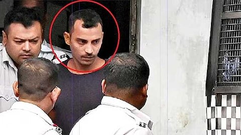 "ഞാൻ കുറ്റവാളിയെങ്കിൽ രുദ്രാക്ഷം പൊട്ടിത്തെറിച്ചേനെ"; ആർജി കർ വിധിക്ക് പിന്നാലെ നിരപരാധിയെന്ന് പ്രതി കോടതിയിൽ