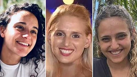 എമിലി ഡമാരി, ഡോറൺ സ്ട്രെയ്ൻബ്രെഷെർ, റോമി ഗോനെൻ