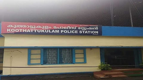 കൂത്താട്ടുകുളത്ത് കൗൺസിലറെ മർദിച്ച കേസ്: സിപിഎം ബ്രാഞ്ച് സെക്രട്ടറി കസ്റ്റഡിയിൽ