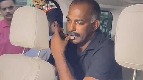 അനധികൃതമായി സമ്പാദിച്ചത് ലക്ഷങ്ങളെന്ന് സൂചന; കൈക്കൂലി കേസില് പിടിയിലായ പൊലീസ് ഉദ്യോഗസ്ഥന്റെ സ്വത്ത് വിവരം അന്വേഷിക്കാന് വിജിലന്സ്