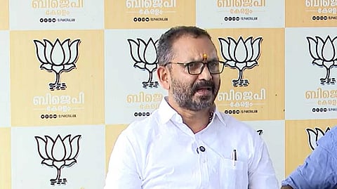 ബിജെപി അധ്യക്ഷ പദവികളിലേക്ക് വനിതകൾ വരുമോയെന്ന് ചോദ്യം; അസ്വസ്ഥനായി കെ. സുരേന്ദ്രൻ