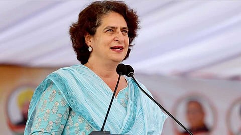 "ഒപ്പമുണ്ടാകുമെന്ന് ഉറപ്പ്"; പഞ്ചാരക്കൊല്ലിയിൽ കൊല്ലപ്പെട്ട രാധയുടെ കുടുംബത്തെ നേരിട്ട് വിളിച്ച് പ്രിയങ്ക ഗാന്ധി