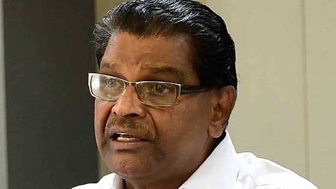 'അളവെടുപ്പിന് ഞങ്ങളില്ല, അദ്ദേഹമോ അദ്ദേഹത്തിന്റെ പാർട്ടിയോ പറയണം'; സുരേഷ് കുറുപ്പിനെ കോൺഗ്രസ് സ്വീകരിക്കുമോ എന്ന ചോദ്യത്തിന് തിരുവഞ്ചൂരിൻ്റെ മറുപടി