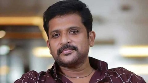 പോക്സോ കേസില് നടന് കൂട്ടിക്കല് ജയചന്ദ്രന് കസ്റ്റഡിയില്; കസബ പൊലീസ് ചോദ്യം ചെയ്യുന്നു