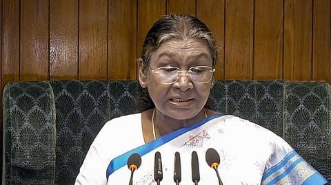 ഇന്ത്യയില് ഡിജിറ്റല് വിപ്ലവം, സൈബര് സുരക്ഷ ഉറപ്പാക്കും; നയപ്രഖ്യാപന പ്രസംഗത്തില് രാഷ്ട്രപതി