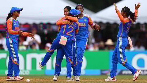 ഇംഗ്ലീഷ് പരീക്ഷ പാസായി; അനായാസം ഇന്ത്യ ഫൈനലിൽ