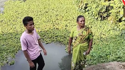 ബലിതര്പ്പണത്തിനിടെ കാല്വഴുതി കുളത്തില് വീണു; വയോധികയുടെ രക്ഷകനായി ഒമ്പതാം ക്ലാസുകാരന്