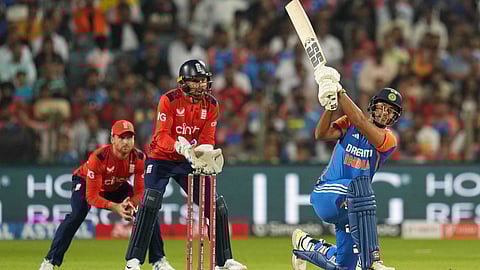 രക്ഷകരായി ഹാർദിക്കും ദുബെയും; ഇംഗ്ലണ്ടിന് 182 റൺസ് വിജയലക്ഷ്യം