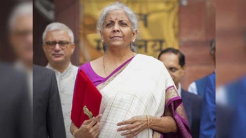 വെല്ലുവിളികളും പ്രതിസന്ധികളും ഏറെ; എട്ടാം കേന്ദ്ര ബജറ്റ് അവതരിപ്പിക്കാൻ നിർമലാ സീതാരാമൻ