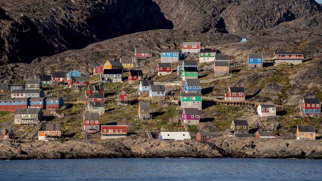 ഗ്രീൻലാൻഡിൽ ട്രംപിന് റെഡ് സിഗ്നൽ! ദ്വീപ് അമേരിക്കയുടെ ഭാഗമാകുന്നതിനെ എതിർക്കുന്നത് 85% ജനങ്ങളെന്ന് റിപ്പോർട്ടുകൾ