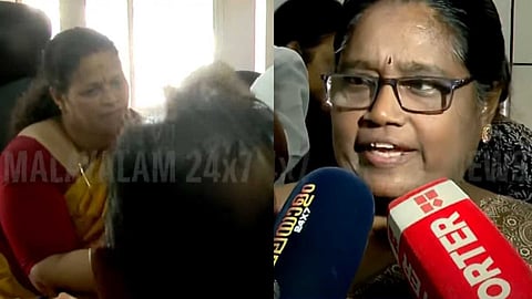 കൂത്താട്ടുകുളം നഗരസഭയിൽ നാടകീയ രംഗങ്ങൾ; പ്രതിപക്ഷ പ്രതിഷേധത്തിനൊപ്പം ചേർന്ന് കലാ രാജു