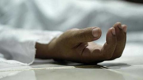 കുളത്തുമണ്ണിൽ യുവതി ജീവനൊടുക്കിയ നിലയിൽ; നേരത്തെ ആൺസുഹൃത്തും ജീവനൊടുക്കിയിരുന്നു