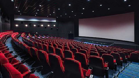 "താരങ്ങളുടെ പ്രതിഫലത്തിൻ്റെ 10ൽ ഒന്ന് പോലും കളക്ഷനില്ല"! സംസ്ഥാനത്ത് ജൂൺ 1 മുതൽ സിനിമാ സമരം