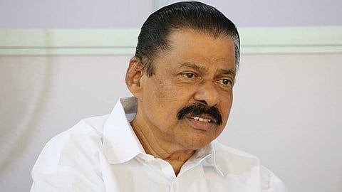 "ഡൽഹി തെരഞ്ഞെടുപ്പിൽ ബിജെപിയെ ജയിപ്പിച്ചത് കോൺഗ്രസ്, പാർട്ടിക്ക് വല്ല്യേട്ടൻ മനോഭാവം"