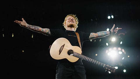 ദേവരയിലെ 'ചുട്ടമല്ലേ' പാടി എഡ് ഷെരിന്; വീഡിയോ വൈറല്