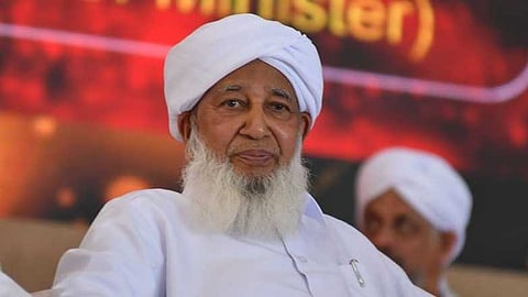 "പല ഓഫീസുകളിലും മുസ്ലിങ്ങളുടെ അപേക്ഷ മാറ്റിവെക്കുന്ന അവസ്ഥ, ഞെരുക്കിയാലൊന്നും സമുദായം ഇസ്ലാമിൽ നിന്നും മടങ്ങില്ല"