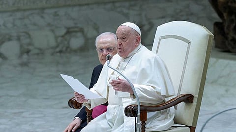 അനധികൃത കുടിയേറ്റക്കാരെ നാടുകടത്തുന്നത് അന്തസിന്റെ ലംഘനം, മോശമായി അവസാനിക്കും; ട്രംപിനെ രൂക്ഷമായി വിമർശിച്ച് മാർപാപ്പ