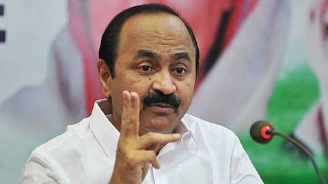 "കാട്ടാനയാക്രമണത്തിൽ കൊല്ലപ്പെട്ടവർ മാവോയിസ്റ്റുകളോ വനത്തിൽ അതിക്രമിച്ച് കയറിയവരോ അല്ല, വനമന്ത്രിയുടെ പ്രസ്താവന നിരുത്തരവാദപരം"