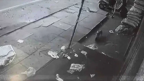 ക്ഷേത്രത്തിനുള്ളില് മാംസം; പിന്നാലെ വിവാദങ്ങളും പ്രതിഷേധവും; ഒടുവില് ആളെ പിടികൂടി