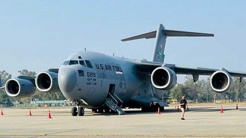 യുഎസിൽ നിന്നുള്ള അനധികൃത കുടിയേറ്റക്കാരുടെ മൂന്നാം സംഘം ഇന്ത്യയിലെത്തി; അമൃത്സർ വിമാനത്താവളത്തിൽ എത്തിച്ചത് 112 പേരെ