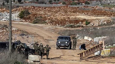 വെടിനിർത്തല് കരാർ പ്രകാരം തെക്കന് ലബനനില് നിന്ന് ഐഡിഎഫ് പിന്മാറുന്നു, അഞ്ചു പോസ്റ്റുകളില് സൈന്യം തുടരും